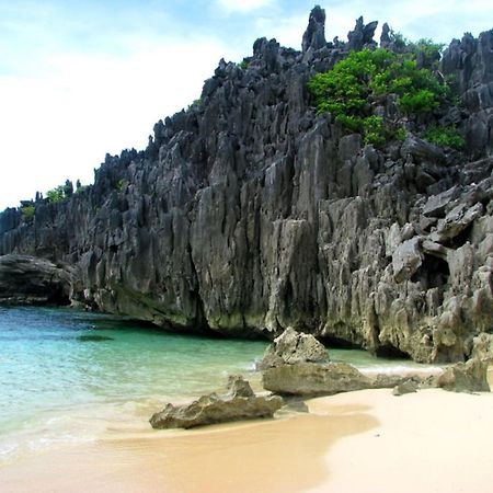 Reddoorz Near Colgante Bridge Naga City Eksteriør bilde